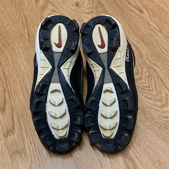 Nike Boys Cleats
Black - Size 1Y
Expand Tech - Picture 3 of 11